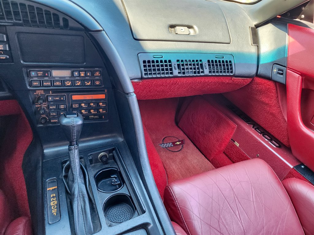 1992 Chevrolet Corvette - Photo 22