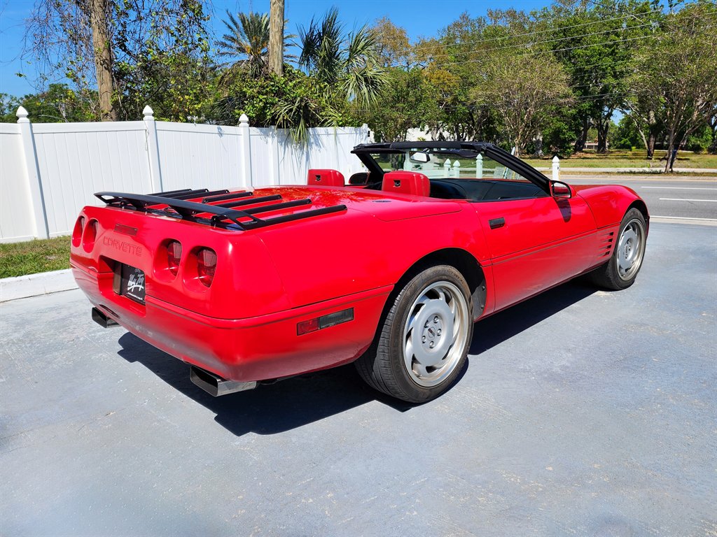 1992 Chevrolet Corvette - Photo 8
