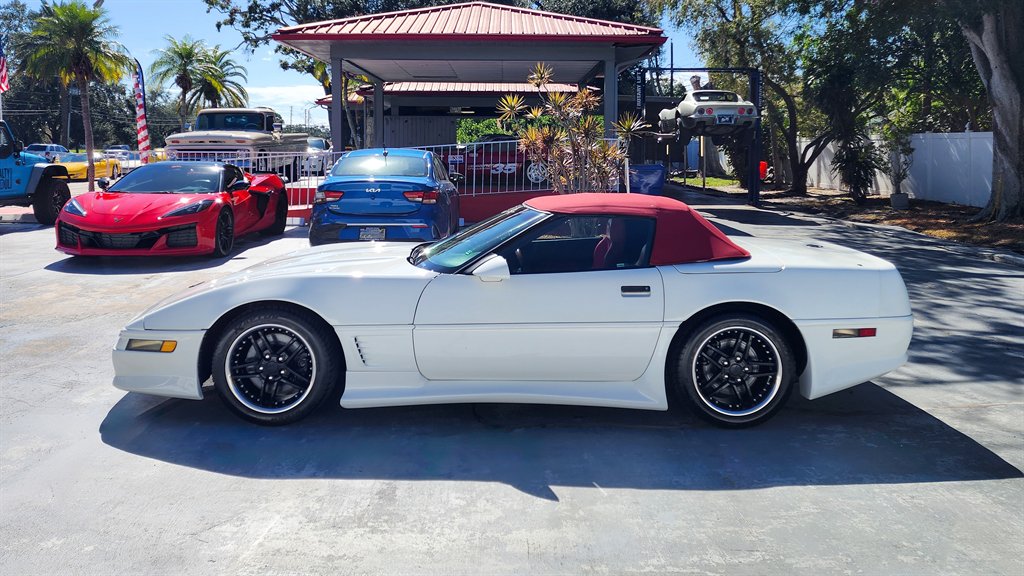 1995 Chevrolet Corvette - Photo 13
