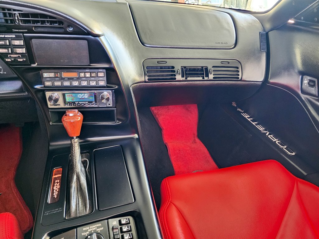1995 Chevrolet Corvette - Photo 24