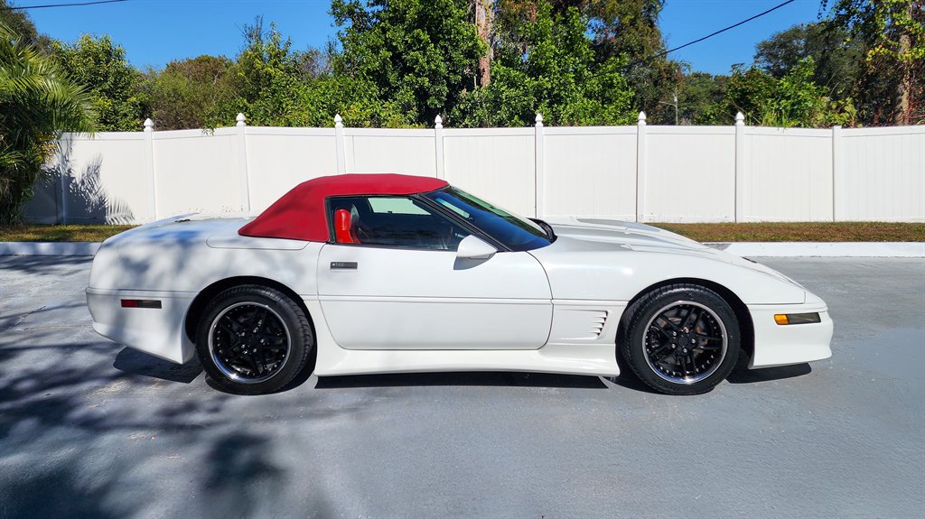 1995 Chevrolet Corvette - Photo 17