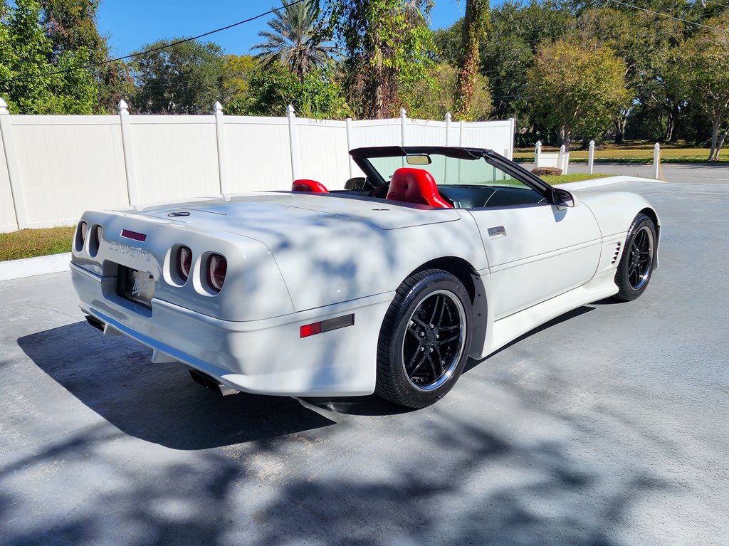 1995 Chevrolet Corvette - Photo 8