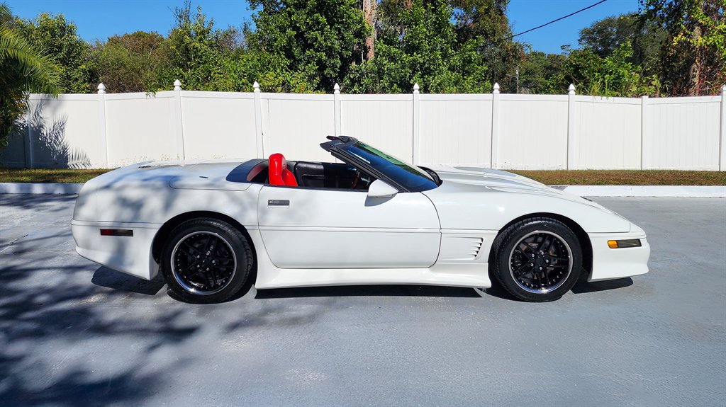 1995 Chevrolet Corvette - Photo 9