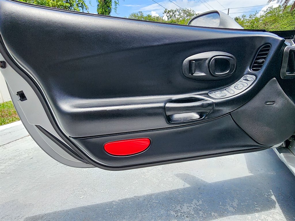 2000 Chevrolet Corvette Base - Photo 18